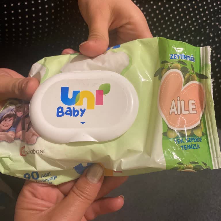 Uni Baby Zeytinyağlı Aile Islak Mendilinde Yüz Yanması Ve Tahrişi