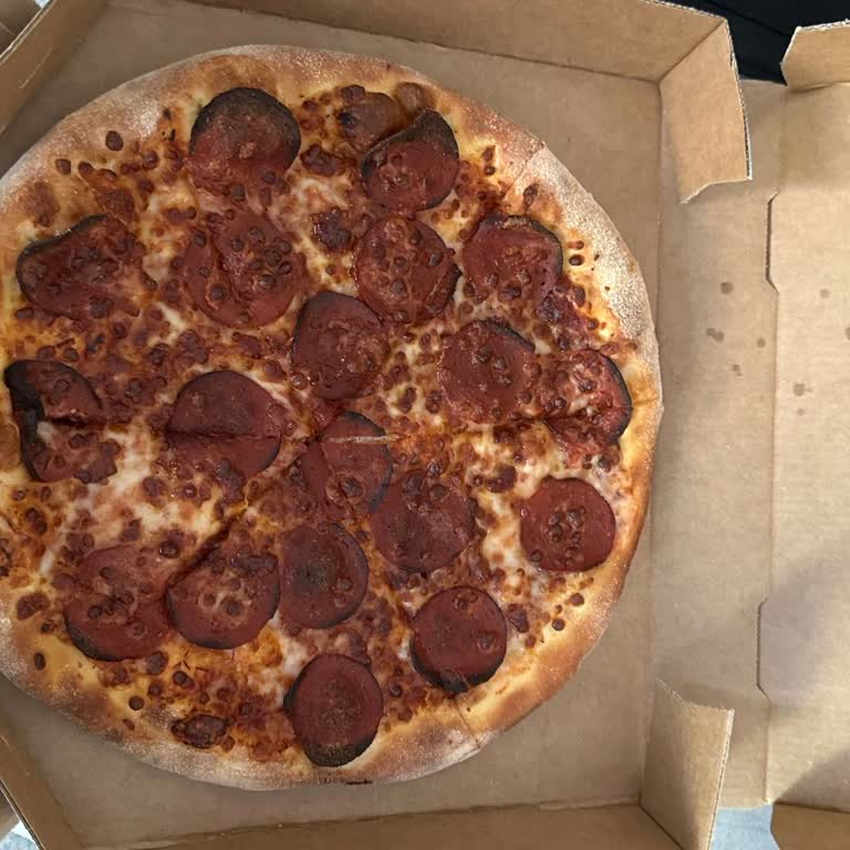 Yanlış Pizza Ve Eksik Sos İçin İade Ve Doğru Teslimat Talebi
