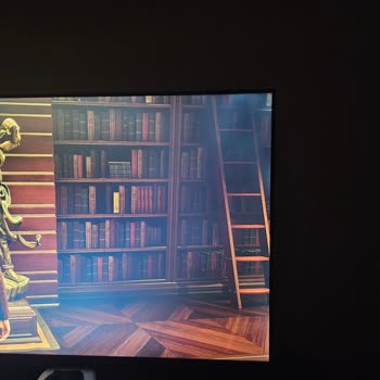 LG TV'de Ekran Işık Sızması Ve Siyahların Gri Görünmesi, Değişim Veya İade Talebi