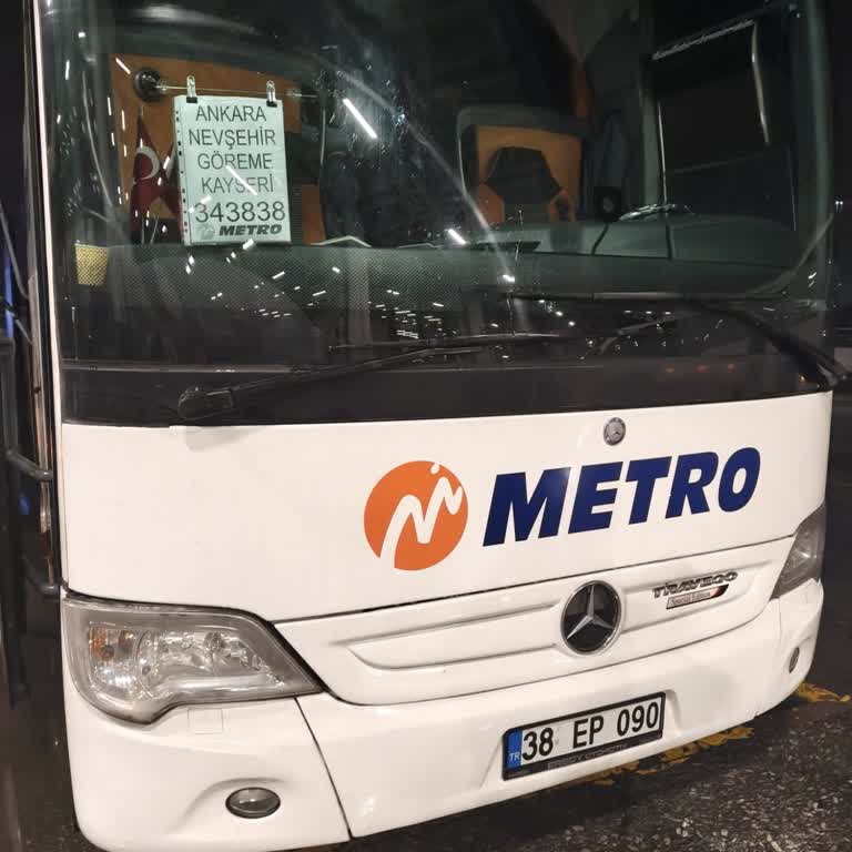 Metro Tur Şoförünün Göreme Ve Ürgüp'e Götürmemesi, Nevşehir'de Bırakılması