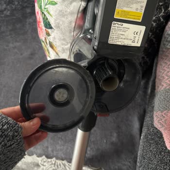 Onvo Dikey Süpürge Toz Haznesi Kapağı Kırıldı Garanti Kapsamında Ücretsiz Onarım Talebi