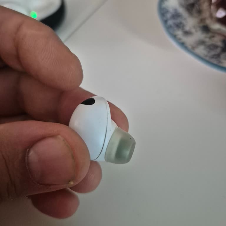 Garanti Değişimi Sonrası Small Boy Silikon Uçların Eksikliği Ve Temin Talebi