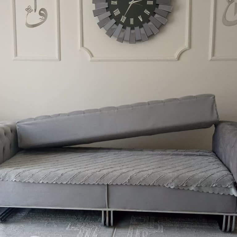 Koltuk Mekanizması Kırıldı Ve Masa Şişti, Mağaza İlgisizliği
