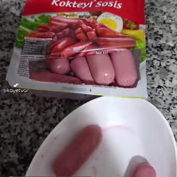 BİM'den Alınan Tombik Sosis