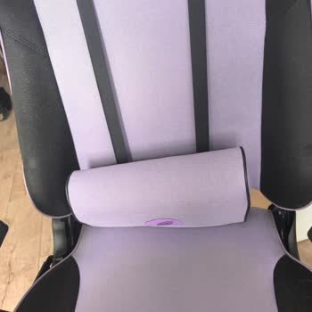 Hawk Gaming Chair’da Bel Ve Kafa Yastıkları Kayıyor