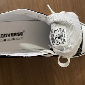 Yanlış Numara Ve Yanlış Kutuda Gelen Converse Ayakkabı İçin Ücret İadesi Talebi