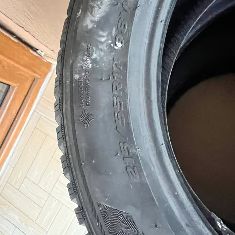 Yanlış Gelen Hankook Kışlık Lastik İçin Fiyat Farkı Ve Değişim Talebi