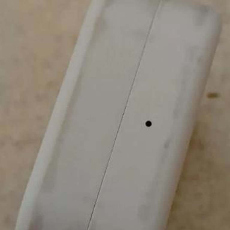 Hepsiburada Kulaklık Kılıfı Şarj Kutusunu Aşındırdı Ve Hasar Talep Ediyorum