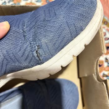 Skechers Kadın On The GO Flex Ayakkabı Ön Kısmında Erken Yırtılma Ve Reddedilen Talep
