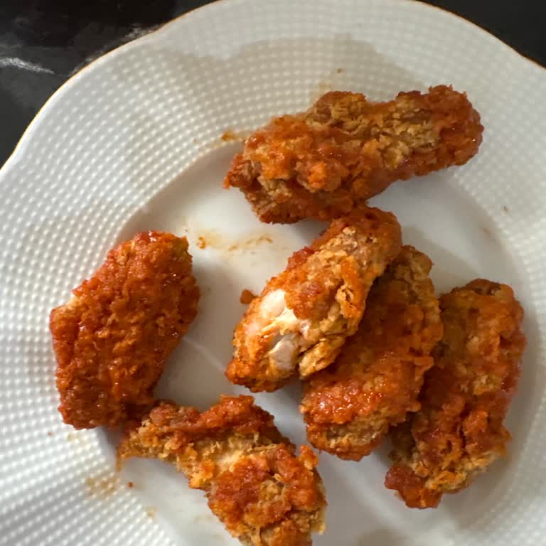 Trendyol GO Üzerinden Popeyes Güneşli Şubesinde Ballı Barbekü Menüsü Yanlış Sos Ve Çiğ Tavukla Geldi