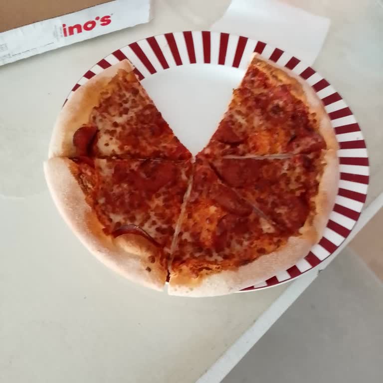 Domino's Şubesinde Eksik Pizza Dilimi Ve Hijyen Endişesi Nedeniyle Tam Ücret İadesi Talebi