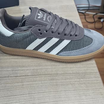 Yanlış Adidas Ayakkabı Gönderimi Ve Cevapsız Müşteri Hizmetleri Şikayeti