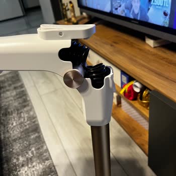 Shark Dikey Süpürge Flex Borusunda Yırtılma Garantide Çelişkili Açıklamalar