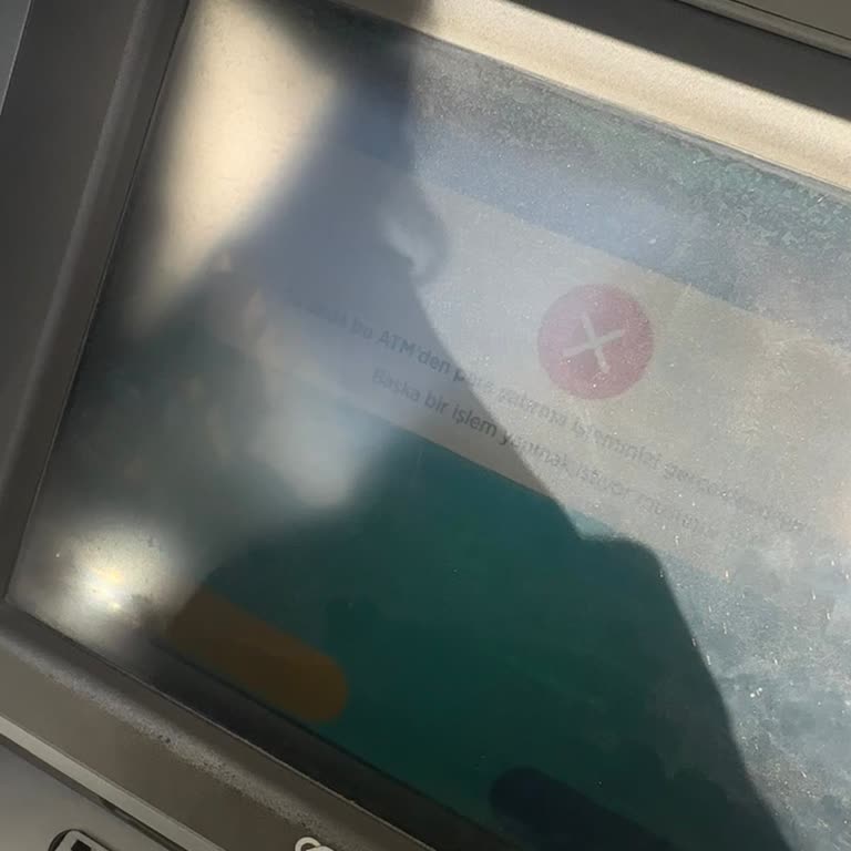 Garanti BBVA ATM'de Yatırılan 4000 TL Hesaba Yansımıyor Ve İade Bekleniyor