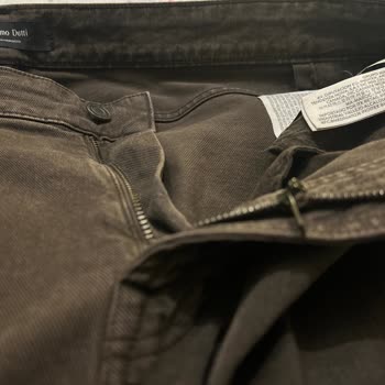 Massimo Dutti Jean Pantolonunda Fermuar Arızası Ve Destek Yokluğu