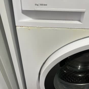 Arçelik Çamaşır Makinesinin Ön Panelindeki Paslanma Ve Ücretsiz Değişim Talebi