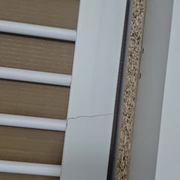 E-bebek'ten Gelen Hasarlı Gardırop, Karyola Ve Şifonyer İçin Hemen İade Ve Tam Geri Ödeme Talebi
