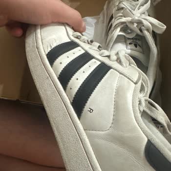 Adidas Ayakkabımda Açılma Ve Yazı Silinmesi, Değişim İsteği