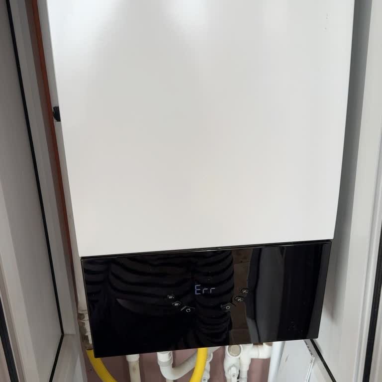 Daikin Kombimde Tekrarlayan Arıza Ve Sıcak Su Kesintisi: Yeni Ürün Değişimi Talebi