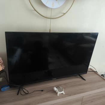 Garanti Kapsamındaki Televizyon Arızası İçin Müşteri Temsilcisinden Ve Servisten Cevap Yok