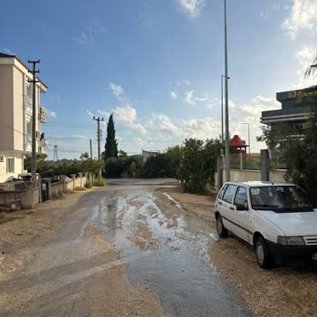 Aksu Belediyesi'nden Macun Mahallesi 2036 Sokak Yolunun Asfaltlanması Talebi