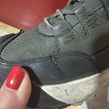 Vicco Çocuk Botunda Kesik Dikiş Ve Yırtılma Sorunu Ücretsiz Değişim Talebi