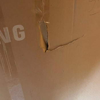 Kırık Ekranlı Ve Teşhir Ürün Gönderimi İçin Amazon'dan Hızlı İade Talebi