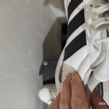 Adidas Ayakkabısının Dört Ayda Açılması Ve İade Reddi