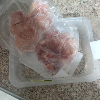 Migros’tan Bozuk Tavuk Pirzolası Nedeniyle Sağlık Sorunu Ve İade Talebi