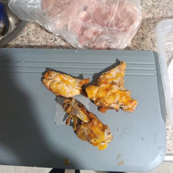 Migros’tan Bozuk Tavuk Pirzolası Nedeniyle Sağlık Sorunu Ve İade Talebi