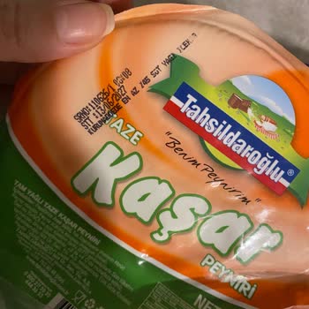 A101 Mağazasından Alınan Kaşar Peynirinin Bozulmuş Tat Ve Koku