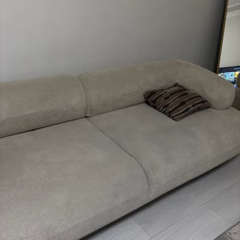 Weltew Mobilya Koltuk Takımında Çıkarılamayan Leke Ve Devam Eden Yamukluk Sorunu