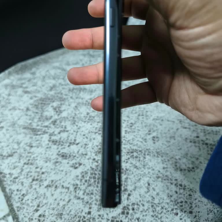 Samsung S23 Ultra Batarya Şişmesi Ve Arka Kapak Ayrılması Ücretsiz Değişim Talebi
