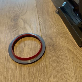 Dyson V15 Süpürgenin Tekrarlayan Conta Problemi Ve Garanti Dışı Onarım Talebi