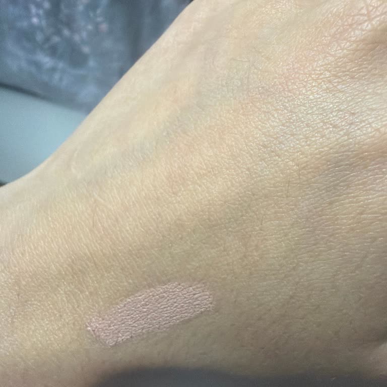 Watsons Revolution C8 Kapatıcı Renk Değişikliği Ve Çözüm Talebi