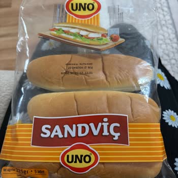 UNO Sandviç Ekmekte Böcek Ve Yabancı Madde Görülmesi