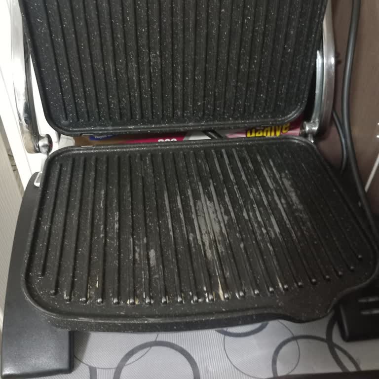 Tostkolik Tost Makinesinin Plakalarının Hızlı Soyulması Ve İndirimli Plaka Talebi