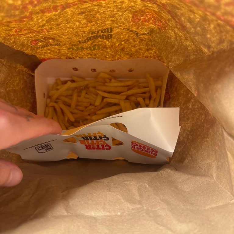 Burger King Yanlış Ürün Gönderimi Ve İletişim Sorunları İçin İade Talebi