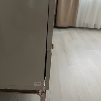 İstikbal Bayisinde Çekmece Kapanmama Ve Servis İhmali