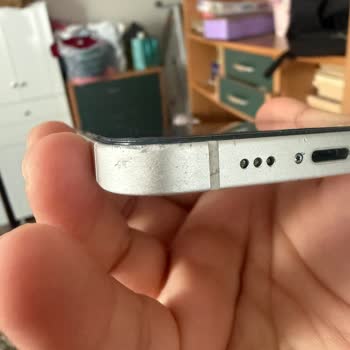 Epttavm Vitrin Ürünü Olarak Satılan İPhone 12'de Fiziksel Hasarlar Ve Reddedilen İade Talebi