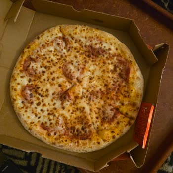 Getir Ve Pizza Bula'dan Gelen Pizzaların Malzeme Eksikliği Ve Ücret İadesi Talebi
