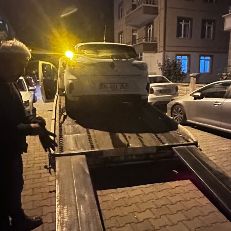 Easygo Araç Arızası Ve Yardım Eksikliği Nedeniyle 2.000 TL Konaklama Masrafı İadesi Talebi