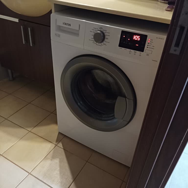 Altus Çamaşır Makinesinde Sürekli Koku Problemi Ve Yetkili Servis İhmali