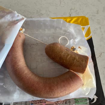 Migros Kolej Şubesinde Satın Alınan Polonez Dana Kasap Sucukta Renk Ve Koku Sorunu