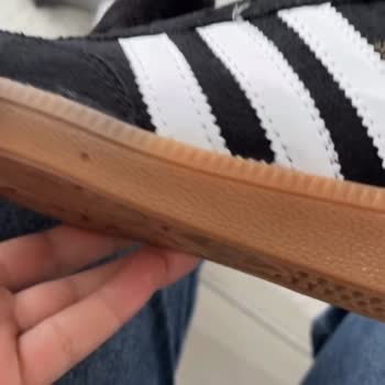 Kalitesiz Adidas Ayakkabı Ve Kargo Ücretiyle Değişim Sürecinde Satıcının Sorumluluk Reddi