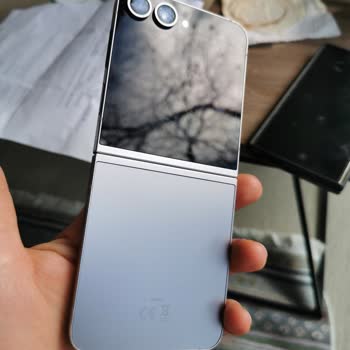 Samsung Z Flip 6 Şebeke Sorunu İçin Bağımsız İnceleme Ve Garanti Kapsamında Tamir Talebi