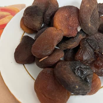 Harras Marka Kuru Kayısının İçinde Fare Bulundu