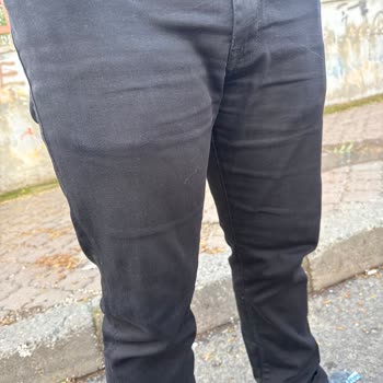 Mavi Kot Pantolonda Renk Solması Ve Aşınma, Üretim Hatası İddiası Ve Değişim Talebi