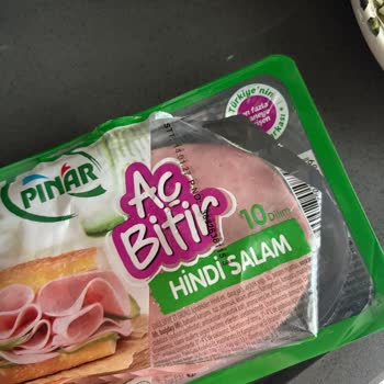 Migros'tan Satın Alınan Pınar Hindi Salamında Sert Beyaz Cisim
