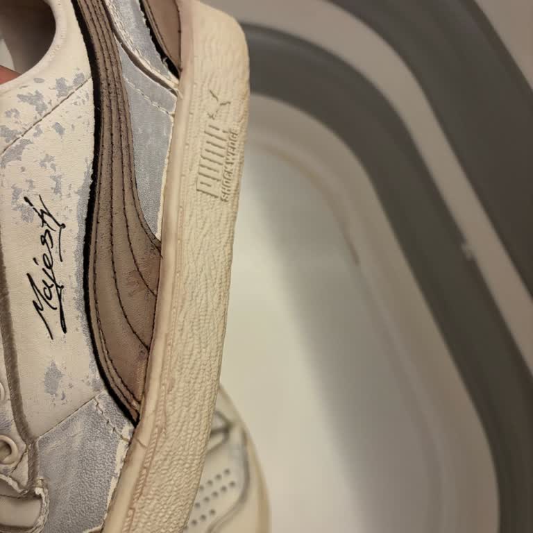 Trendyol’da Satın Alınan Puma Majesty Ayakkabısında İlk Yıkamada Renk Atması Ve Yan Soyulma